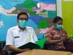 Jubir Covid- 19 Yapen, dr. Andy Raya (Foto. Andre)