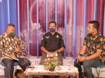 Suasana dialog Interaktif di Stasiun TVRI denga topik sukses vaksin, sukses PON XX .(Foto. Humas Polda Papua)