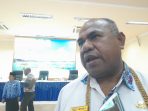 Kepala Dinas Pendidikan kabupaten Jayapura, Ted Mokay .( Foto. Tinus)