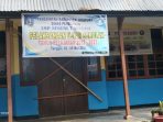 Terlihat sekolah SMP N-7 Sentani dipalang sehingga pelaksanaan ujian sekolah pertama yang seharusnya dilaksanakan hari ini batal dilaksanakan.(Foto. Yos)