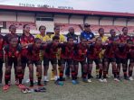 Tim futsal putri Papua berphoto bersama usai pertandingan pra PON Putri Papua melawan pra PON putri Papua Barat.(Foto. Dika)